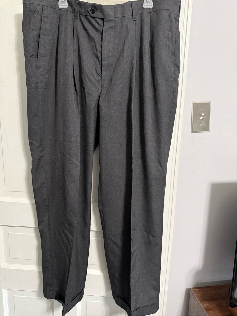 Men's Haggar Classic Pleated Dress Pants - Charcoal Gray